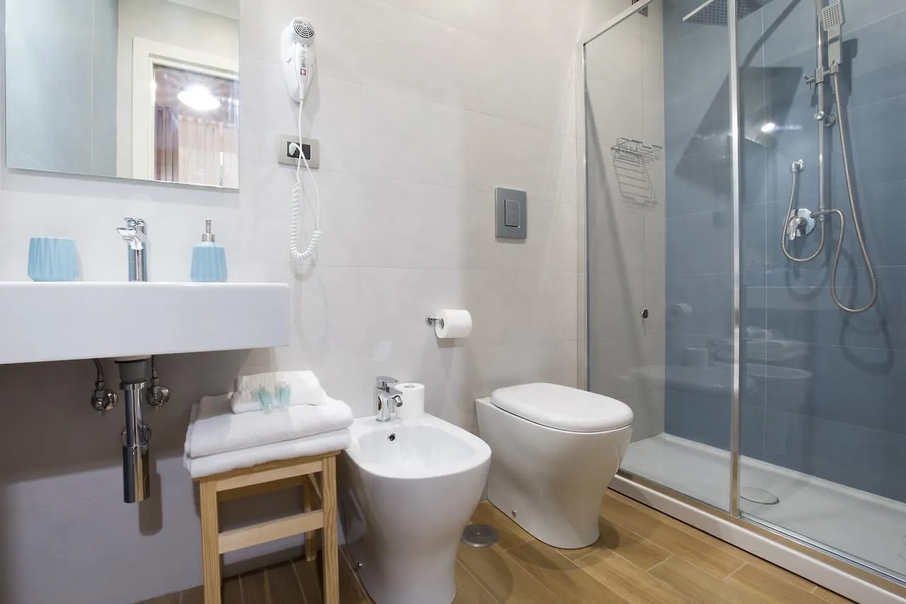 נאפולי Musto Suites & Rooms