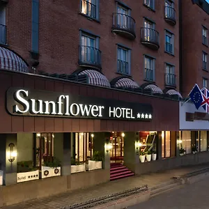 Sunflower 4*, Milano Italia