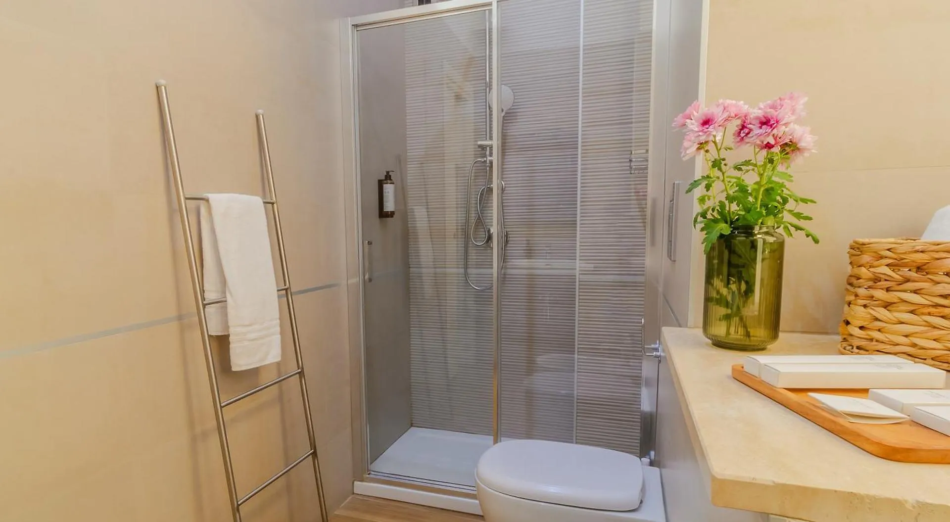 Musto Suites & Rooms Neapel 2*,  Italien
