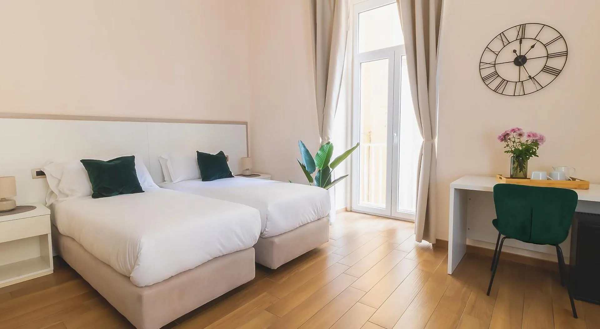 Musto Suites & Rooms Neapel Bed & Breakfast